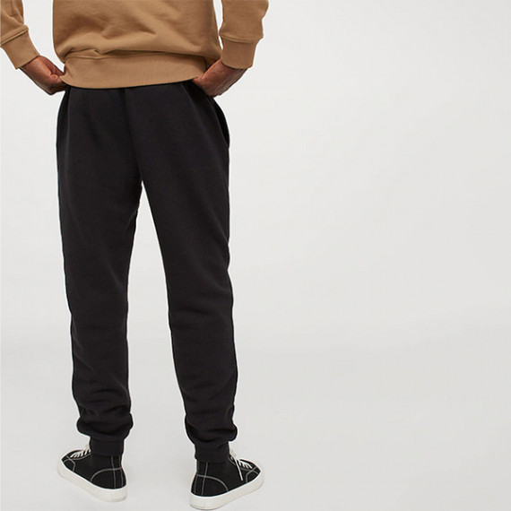 https://retrofashionzs.com/products/men-black-regular-fit-joggers