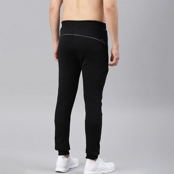 https://retrofashionzs.com/products/men-black-solid-rapid-dry-running-joggers