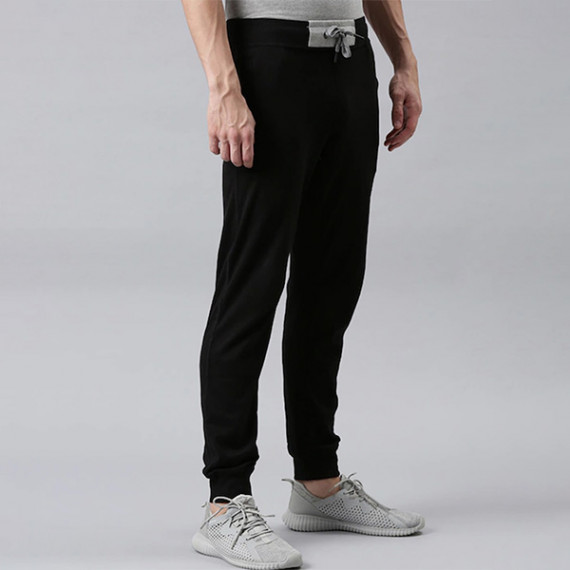 https://retrofashionzs.com/products/men-black-solid-organic-cotton-track-pants