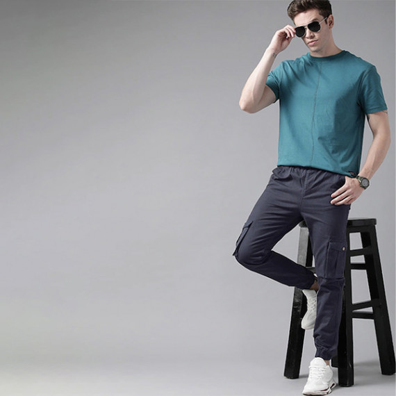 https://retrofashionzs.com/products/men-navy-blue-solid-mid-rise-woven-pure-cotten-cargo-trousers