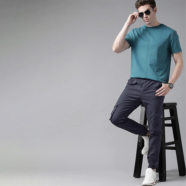 Buy SELECTED Slim Trousers online  Men  135 products  FASHIOLAin