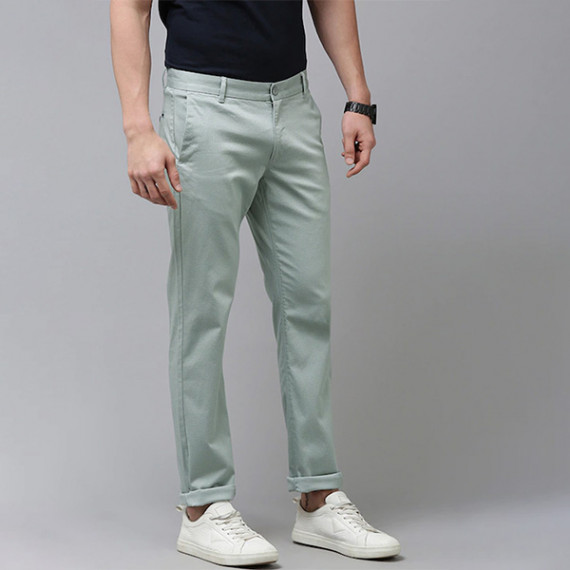 https://retrofashionzs.com/products/u-s-polo-assn-men-grey-printed-denver-slim-fit-trousers