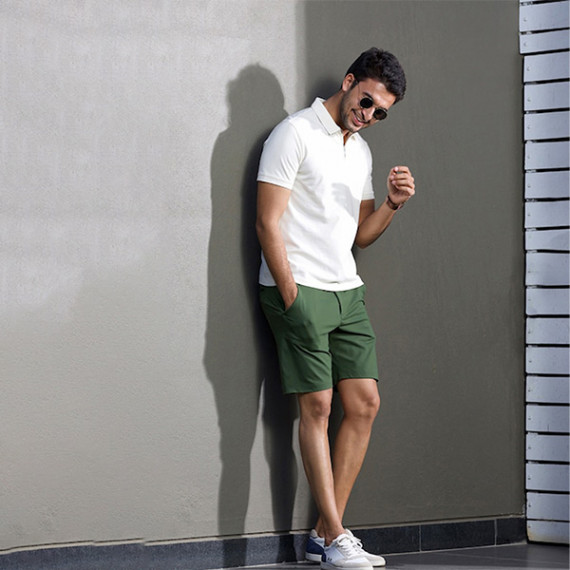 https://retrofashionzs.com/products/men-green-4way-stretch-chino-shorts