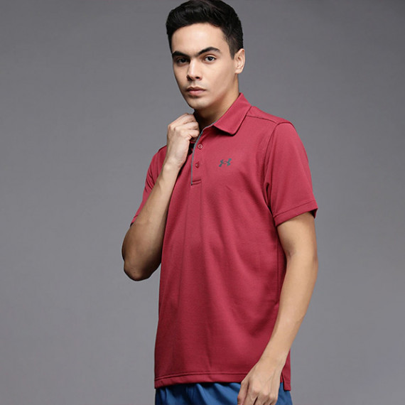 https://retrofashionzs.com/products/men-coral-pink-self-striped-polo-collar-loose-t-shirt