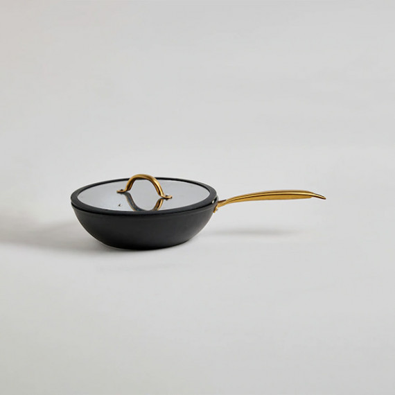 https://retrofashionzs.com/products/signature-series-black-gold-toned-aluminum-frying-wok-with-glass-lid