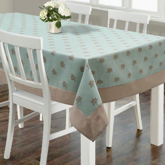 https://retrofashionzs.com/products/blue-printed-rectangular-60-x-90-polyester-table-cover