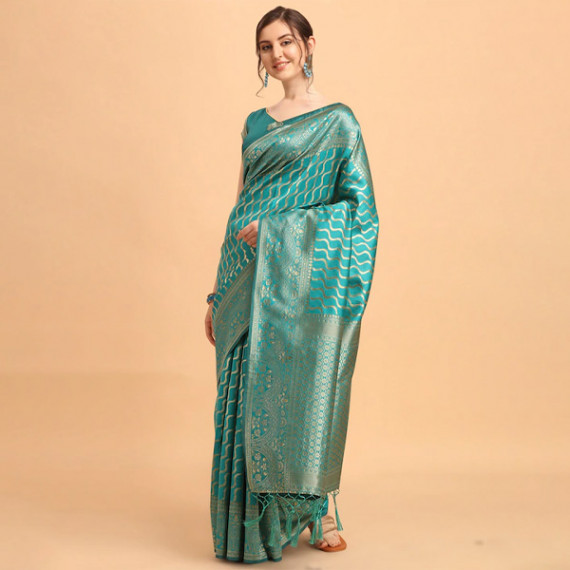 https://retrofashionzs.com/products/green-gold-toned-silk-blend-fusion-leheriya-saree